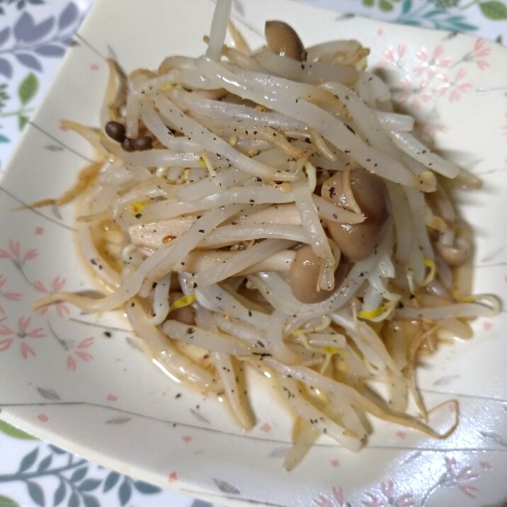 超簡単♪蒸しもやしとぶなしめじのナムル
